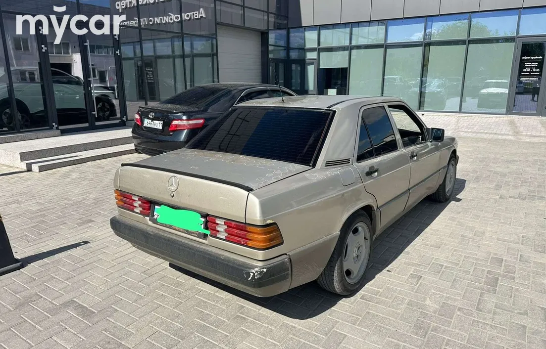 Mercedes-Benz 190 (W201) 1989