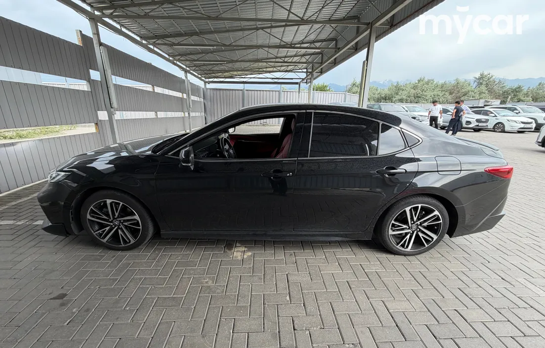 Toyota Camry 2024