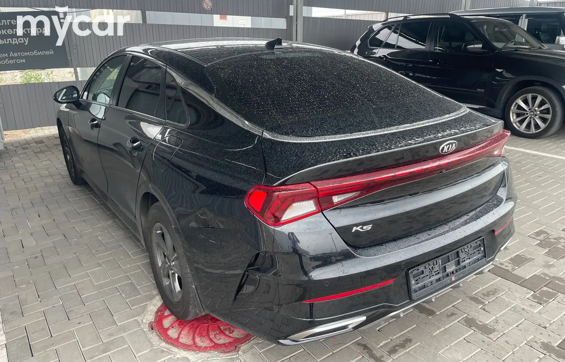 Kia K5 2021