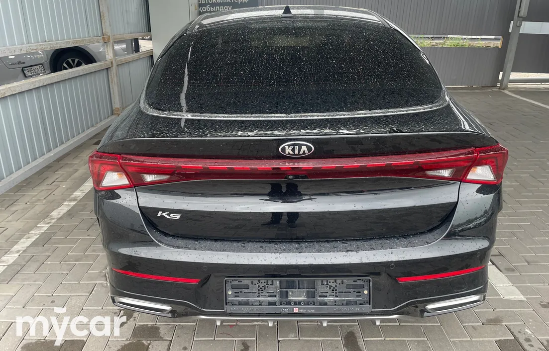 Kia K5 2021