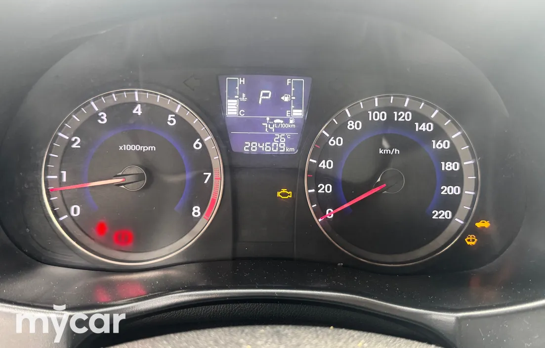 Hyundai Accent 2014