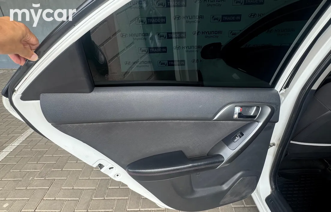 Kia Cerato 2012