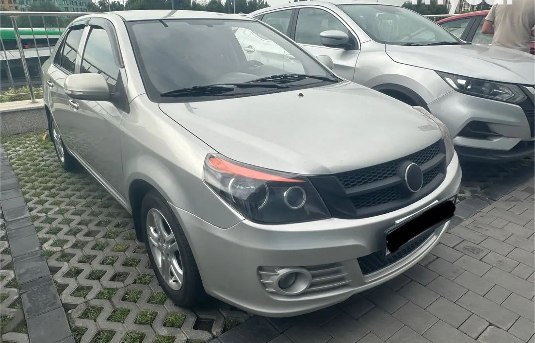Geely GC6 2015