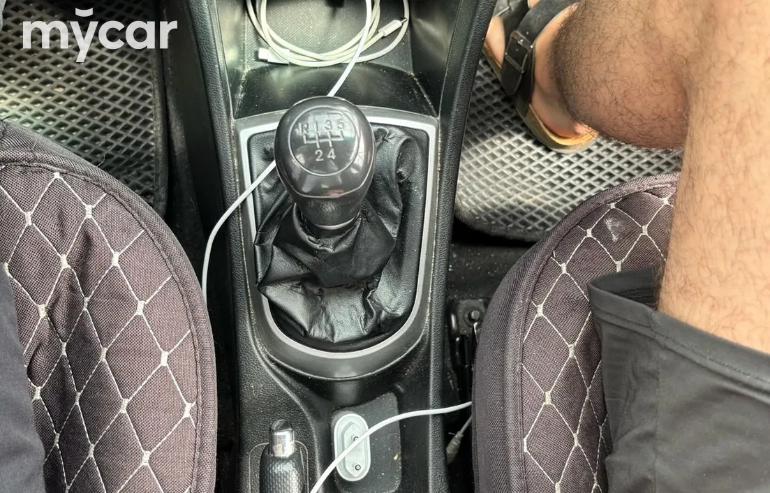 Hyundai Accent 2014