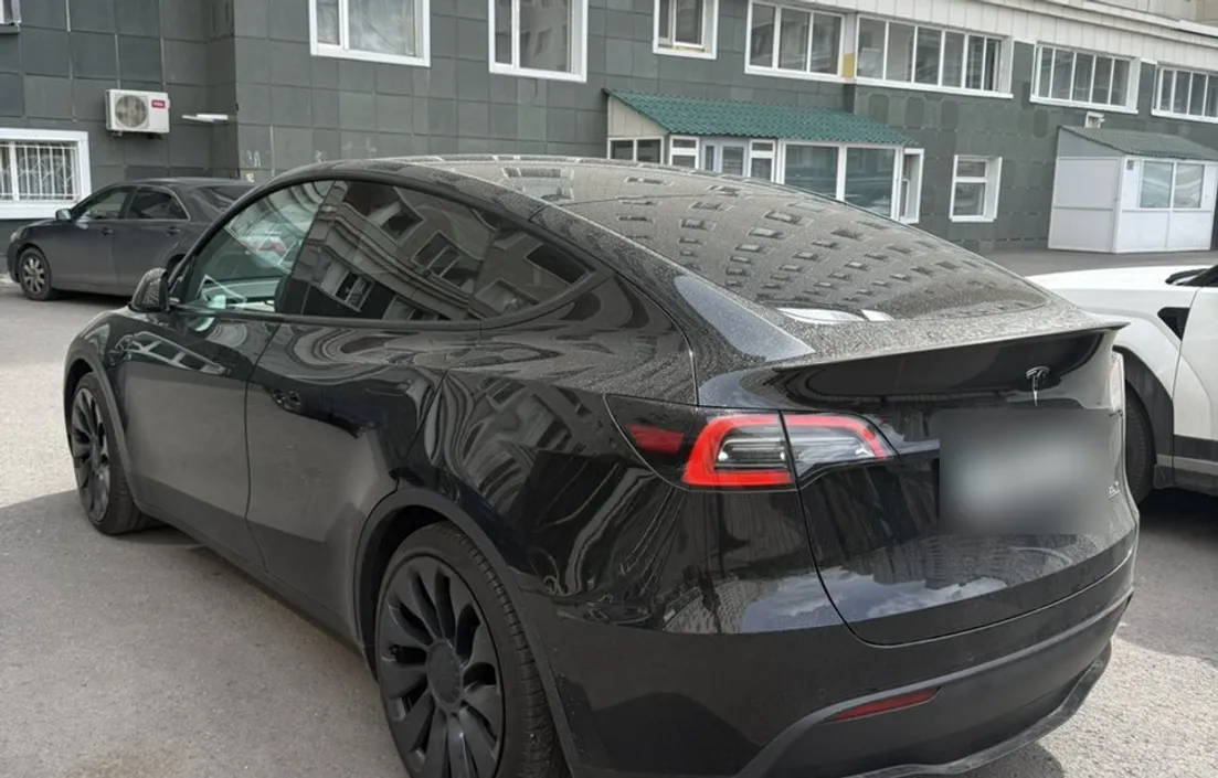Tesla Model Y 2022