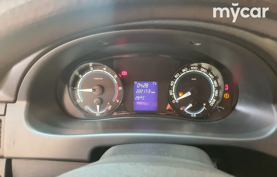 LADA Priora 2015