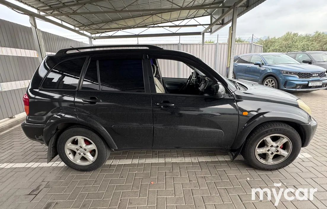 Toyota RAV4 2004