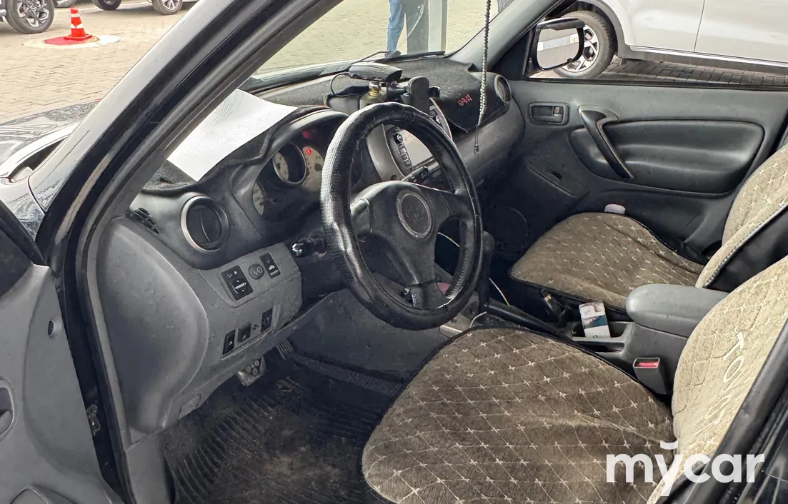Toyota RAV4 2004