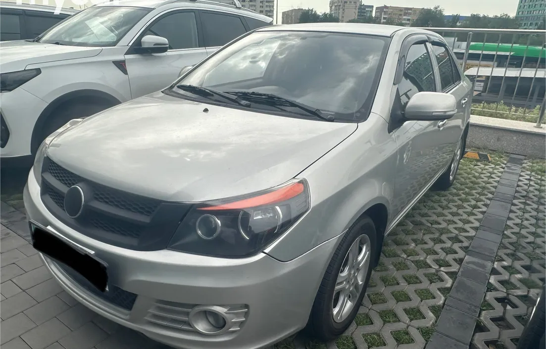 Geely GC6 2015