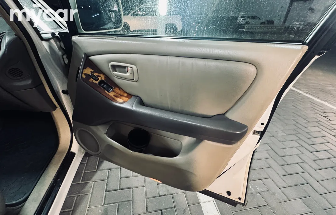 Lexus RX 1998