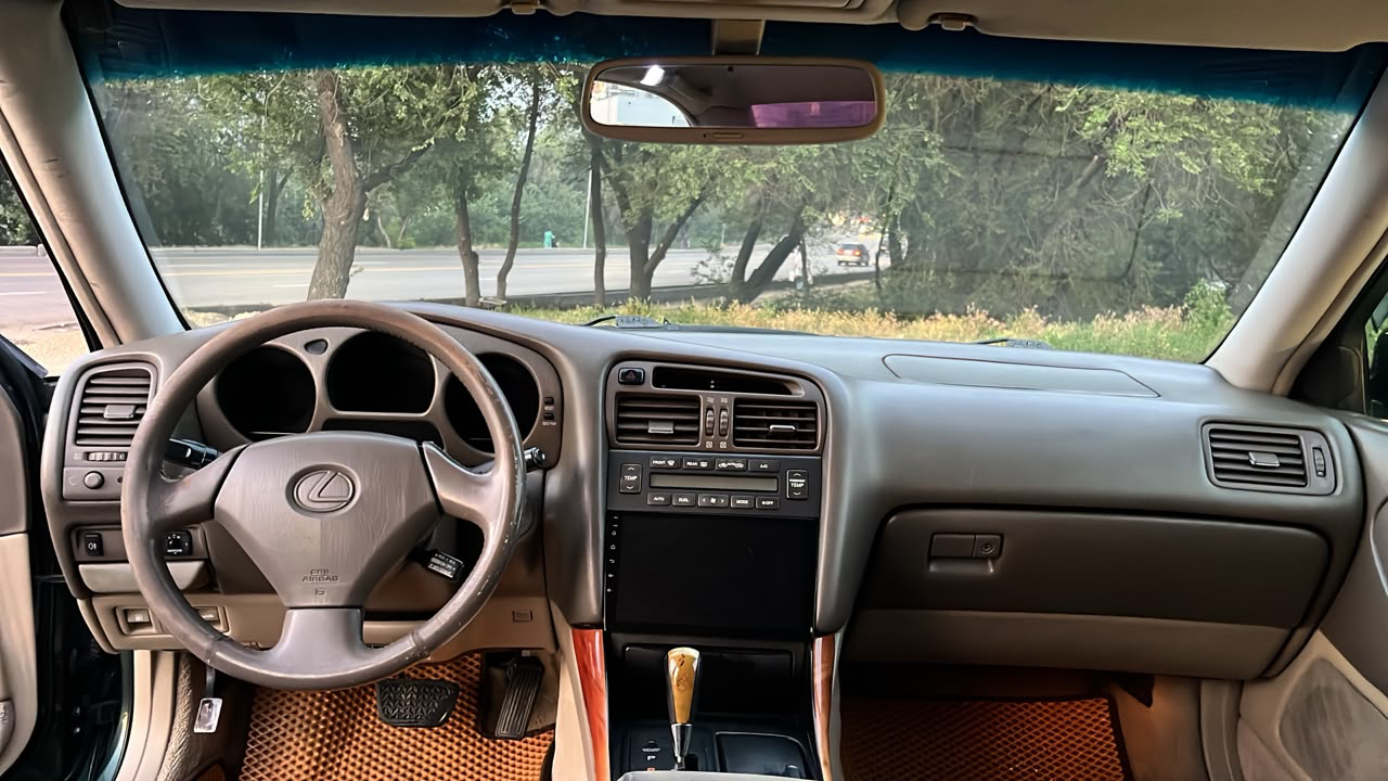 Lexus GS 1999