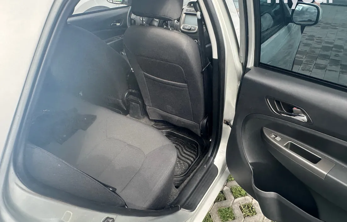 Geely GC6 2015
