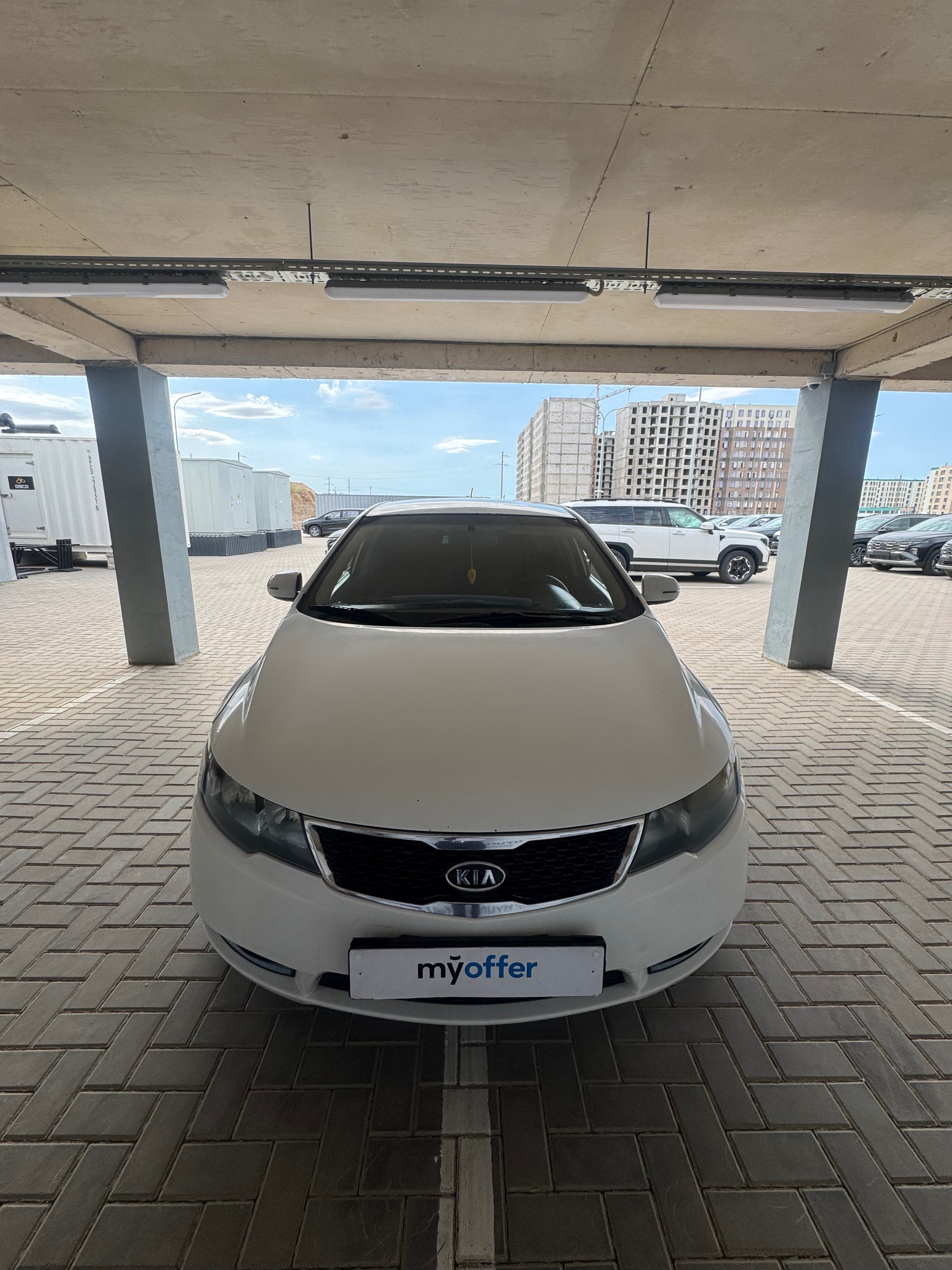 Kia Cerato 2012