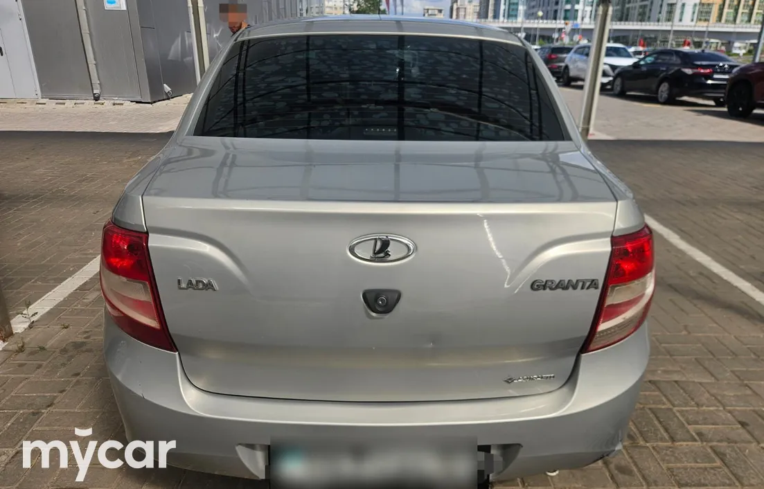 LADA Granta 2018