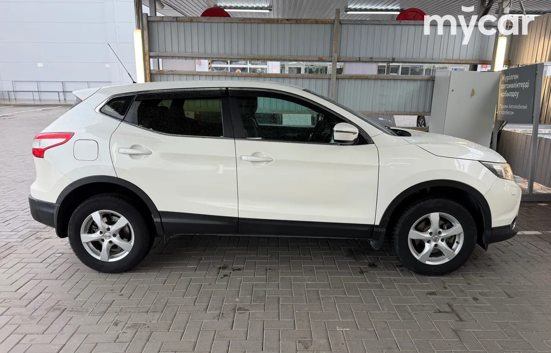 Nissan Qashqai 2014
