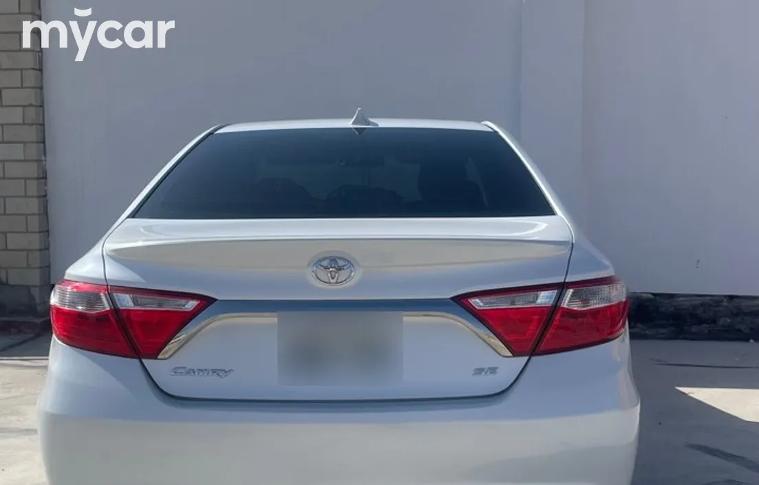 Toyota Camry 2017
