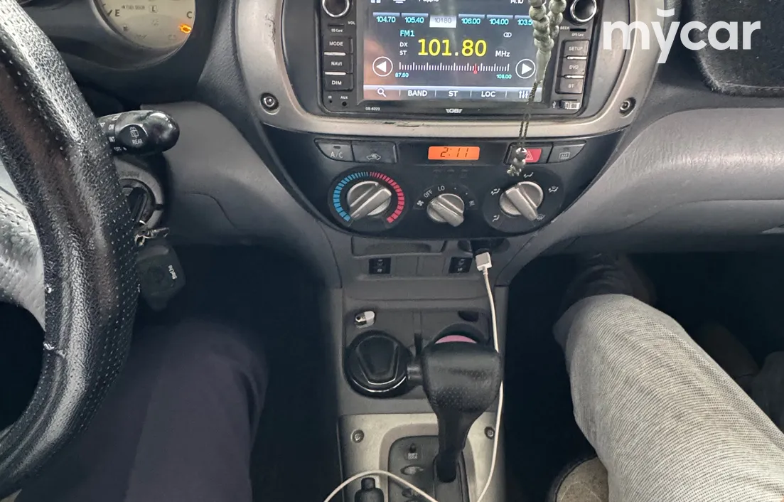 Toyota RAV4 2004