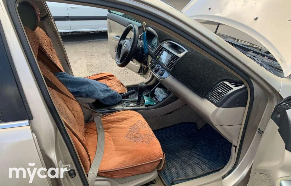 Toyota Camry 2001