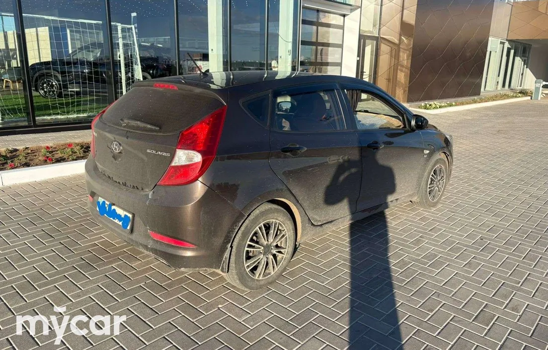 Hyundai Solaris 2015