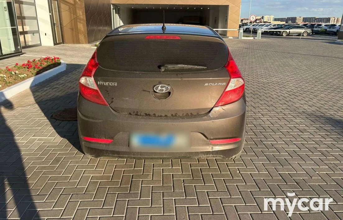 Hyundai Solaris 2015