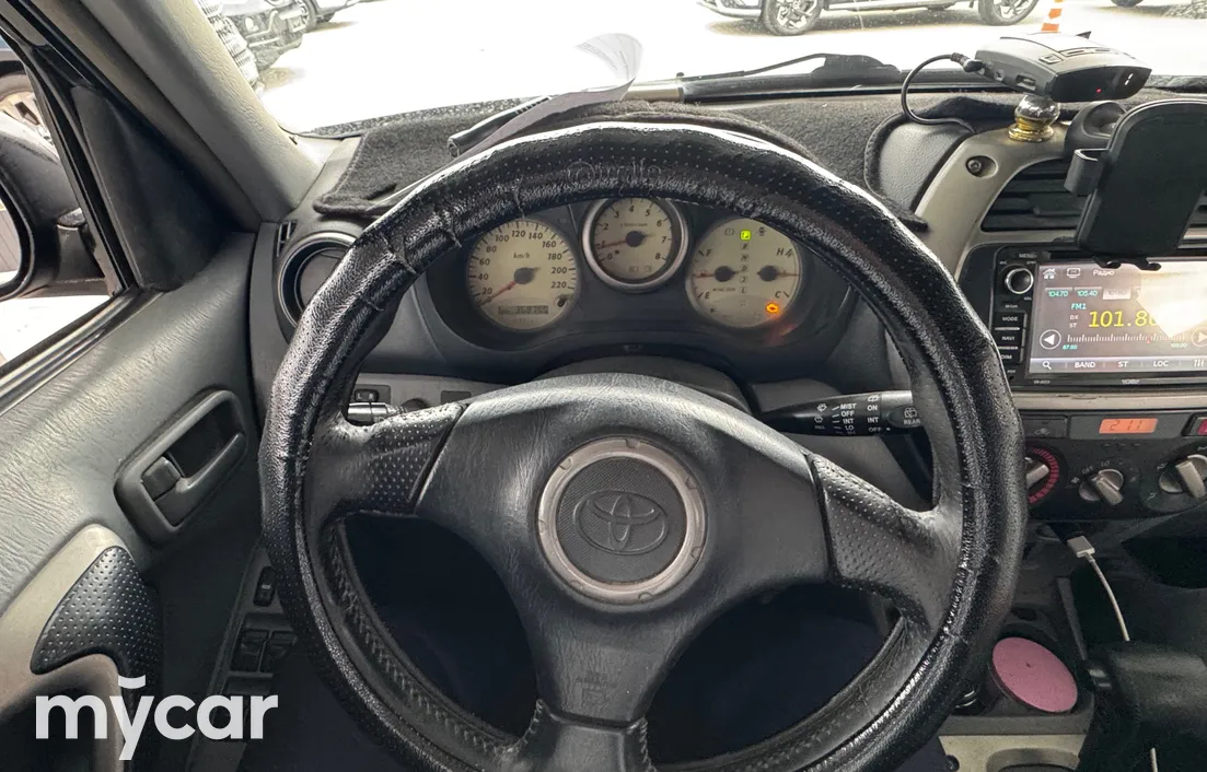 Toyota RAV4 2004