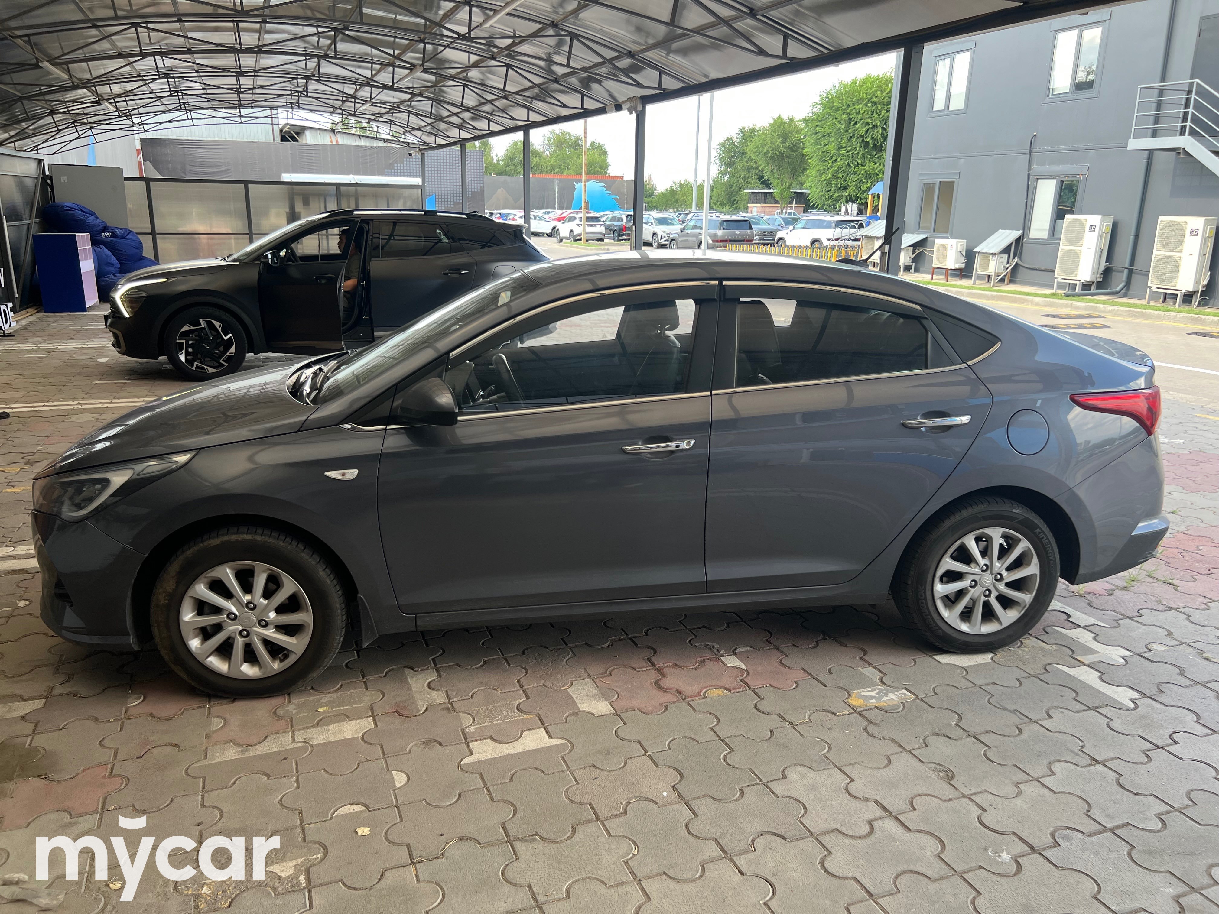 Hyundai Accent 2021