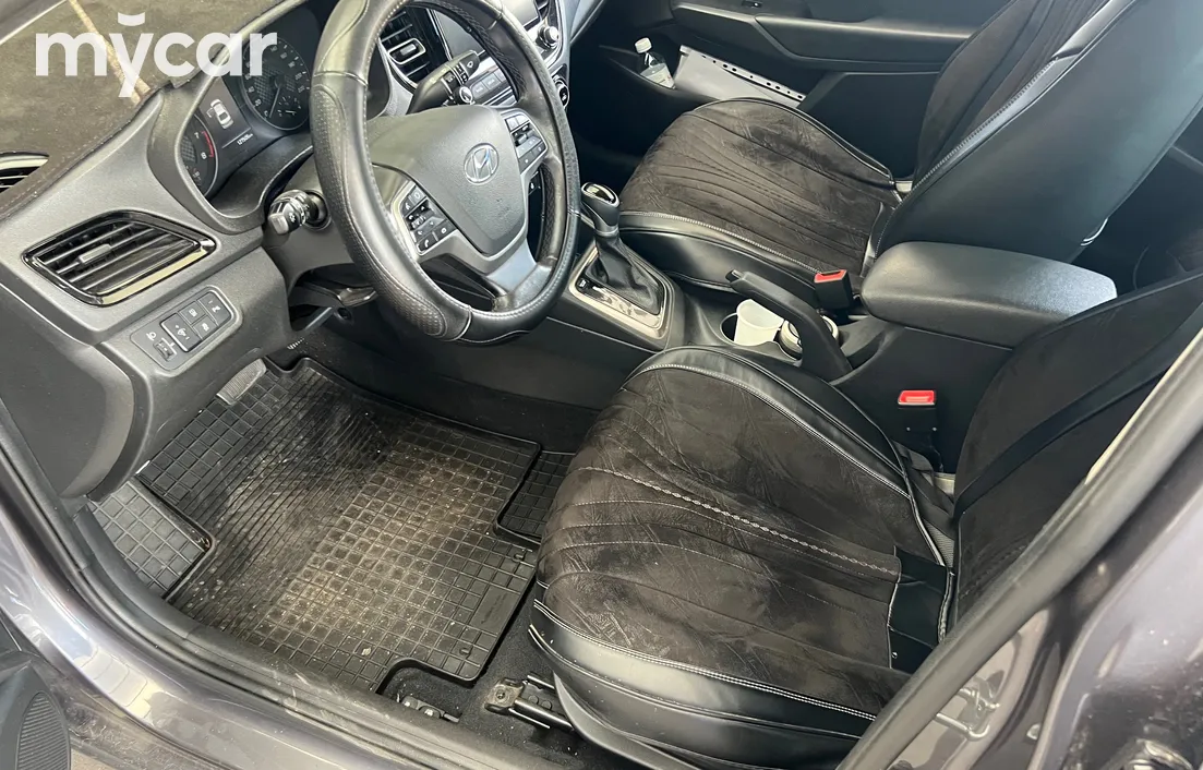 Hyundai Accent 2021