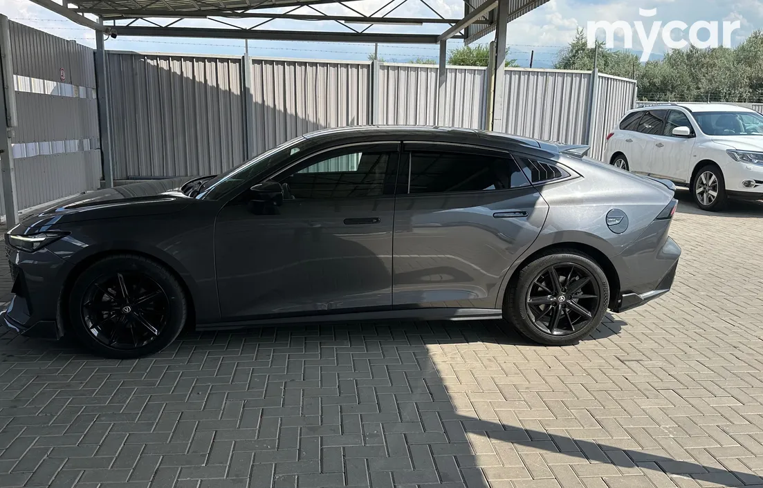 Changan UNI-V 2023