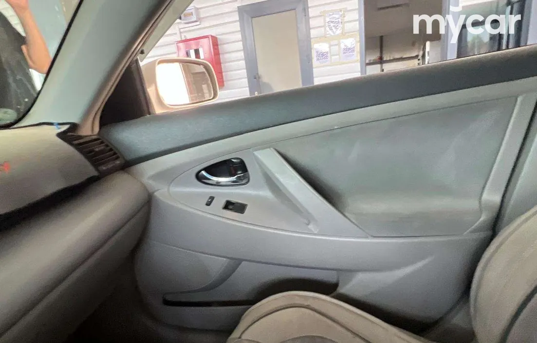 Toyota Camry 2006