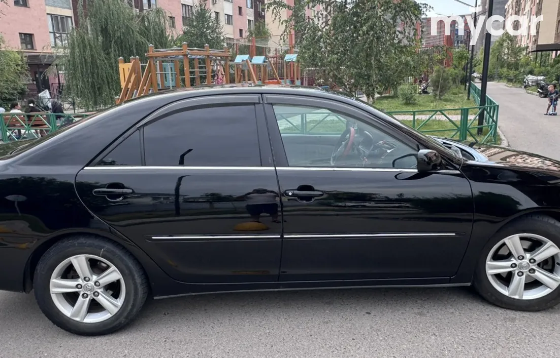 Toyota Camry 2004