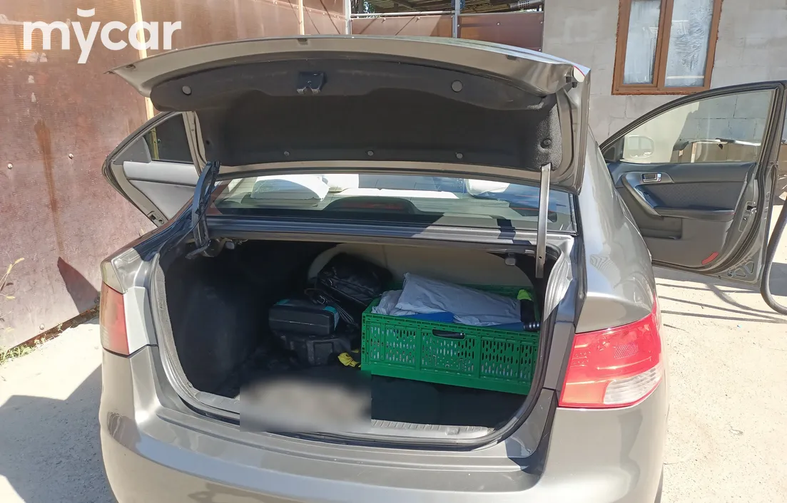 Kia Cerato 2013