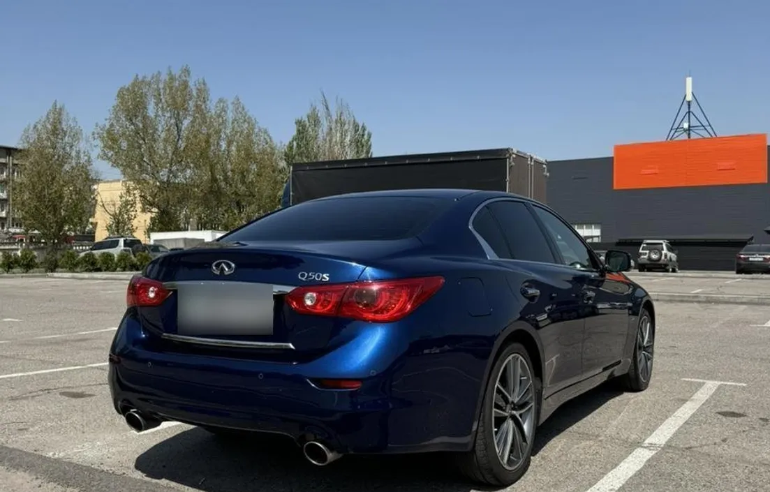 Infiniti Q50 2016