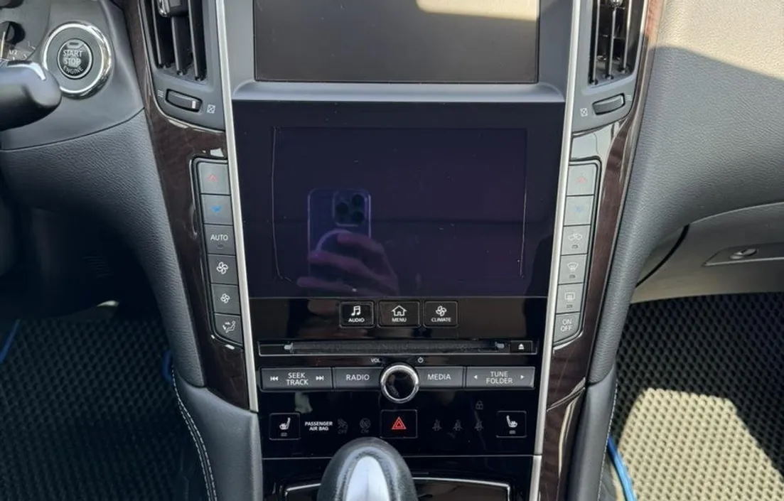 Infiniti Q50 2016