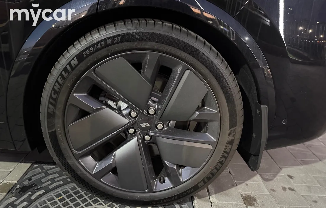 LiXiang L7 2025