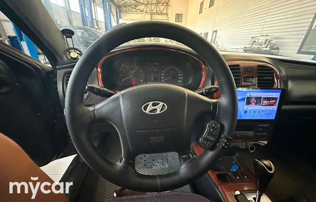 Hyundai Sonata 2004