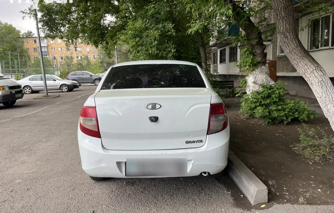 LADA Granta 2012
