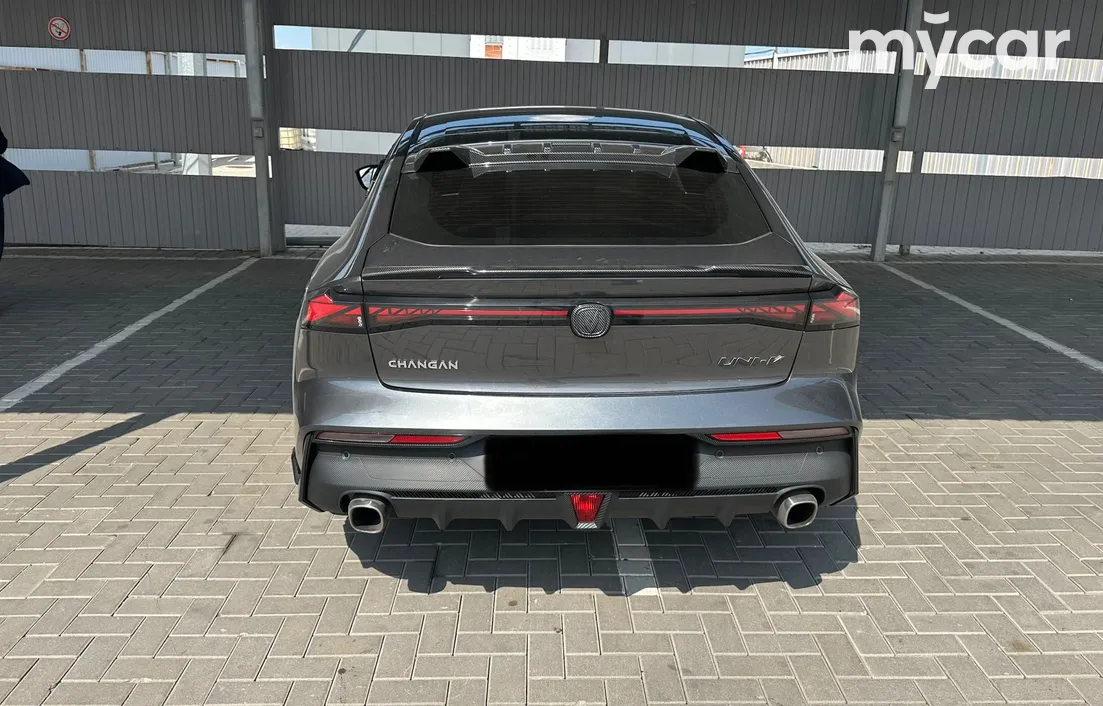 Changan UNI-V 2023