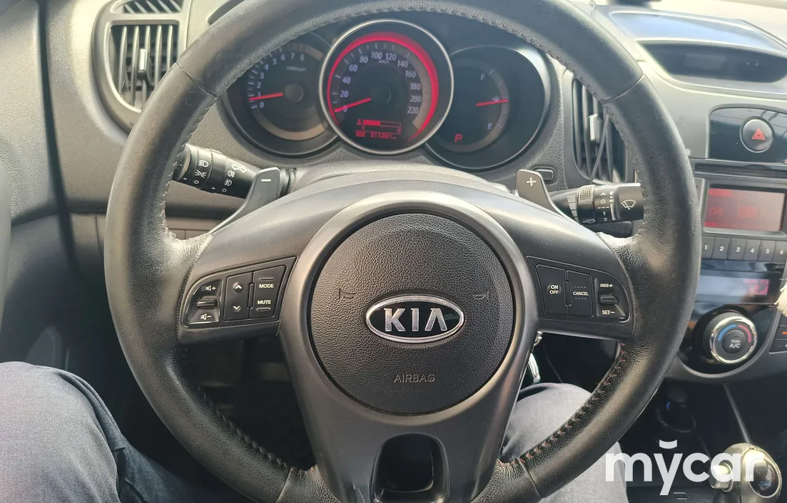 Kia Cerato 2011
