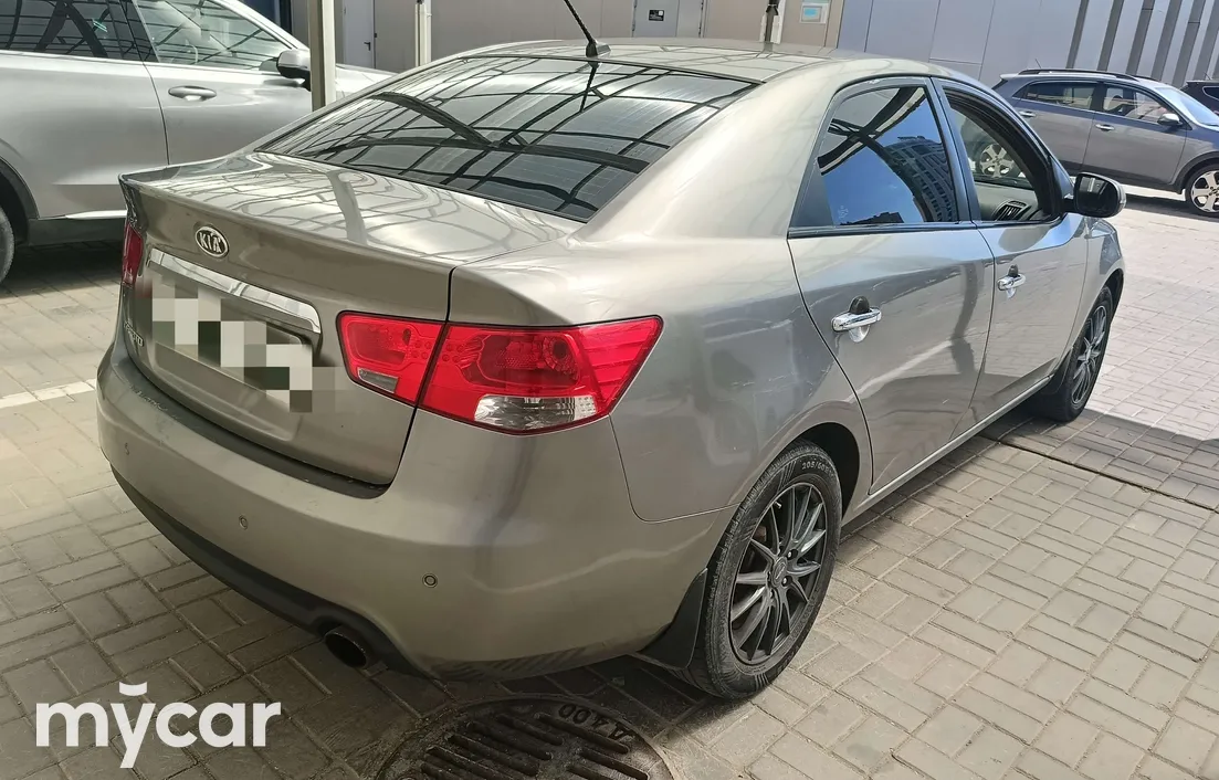 Kia Cerato 2011