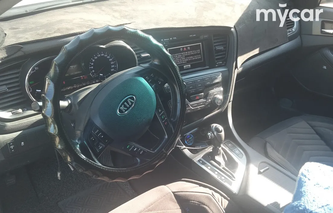 Kia K5 2012