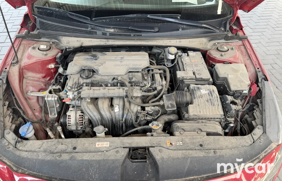 Hyundai Elantra 2023