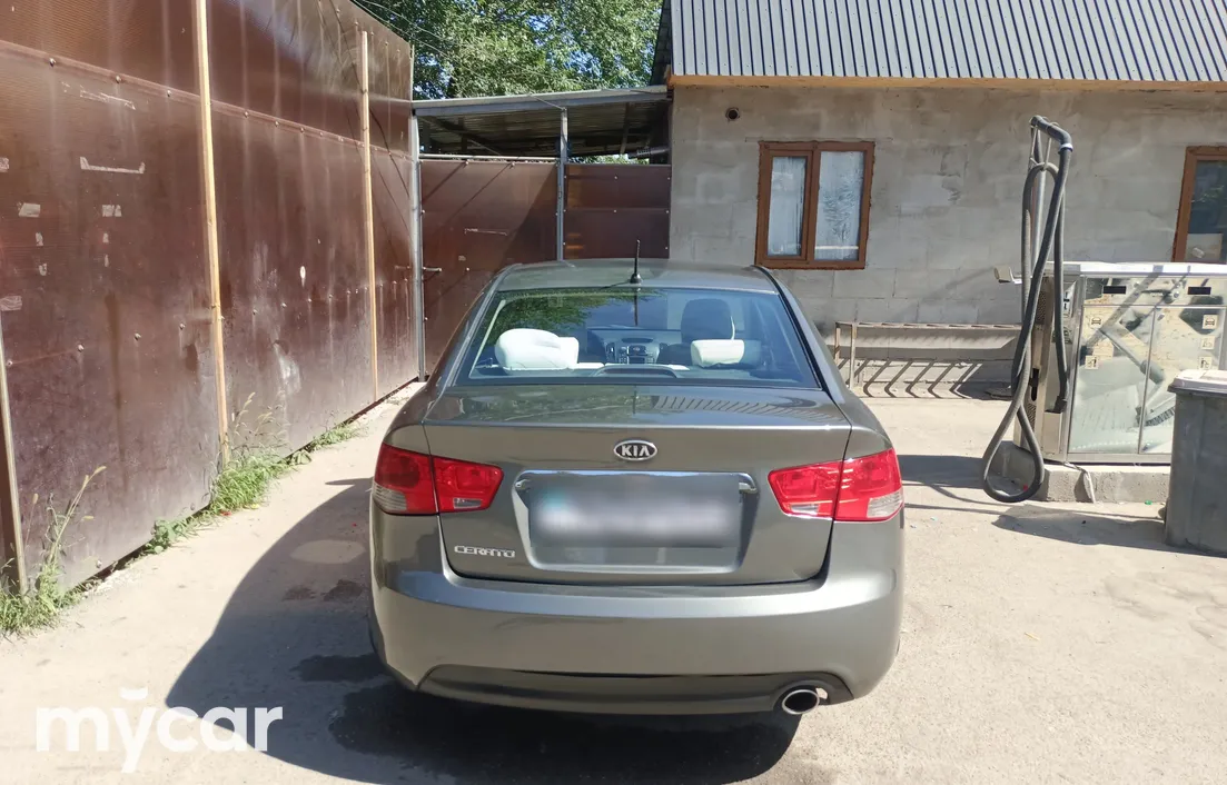 Kia Cerato 2013
