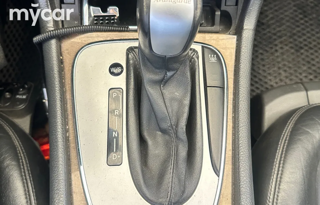 Mercedes-Benz E-Класс 2003