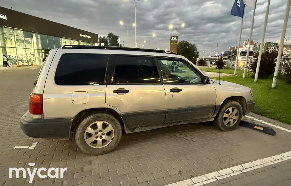 Subaru Forester 1999