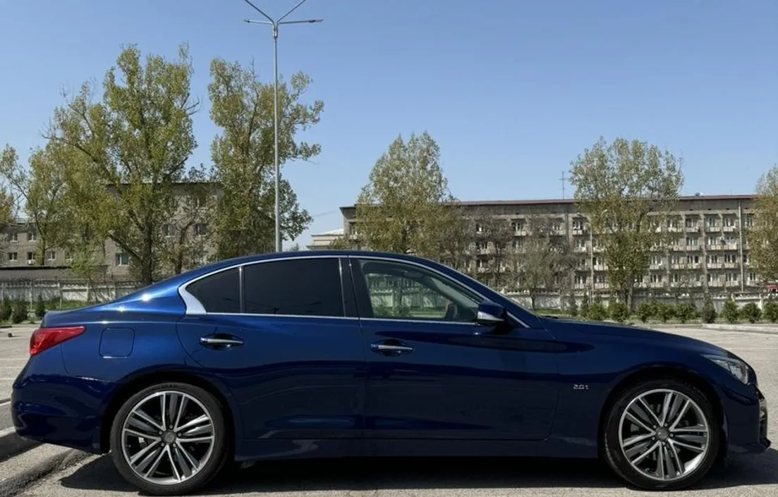 Infiniti Q50 2016