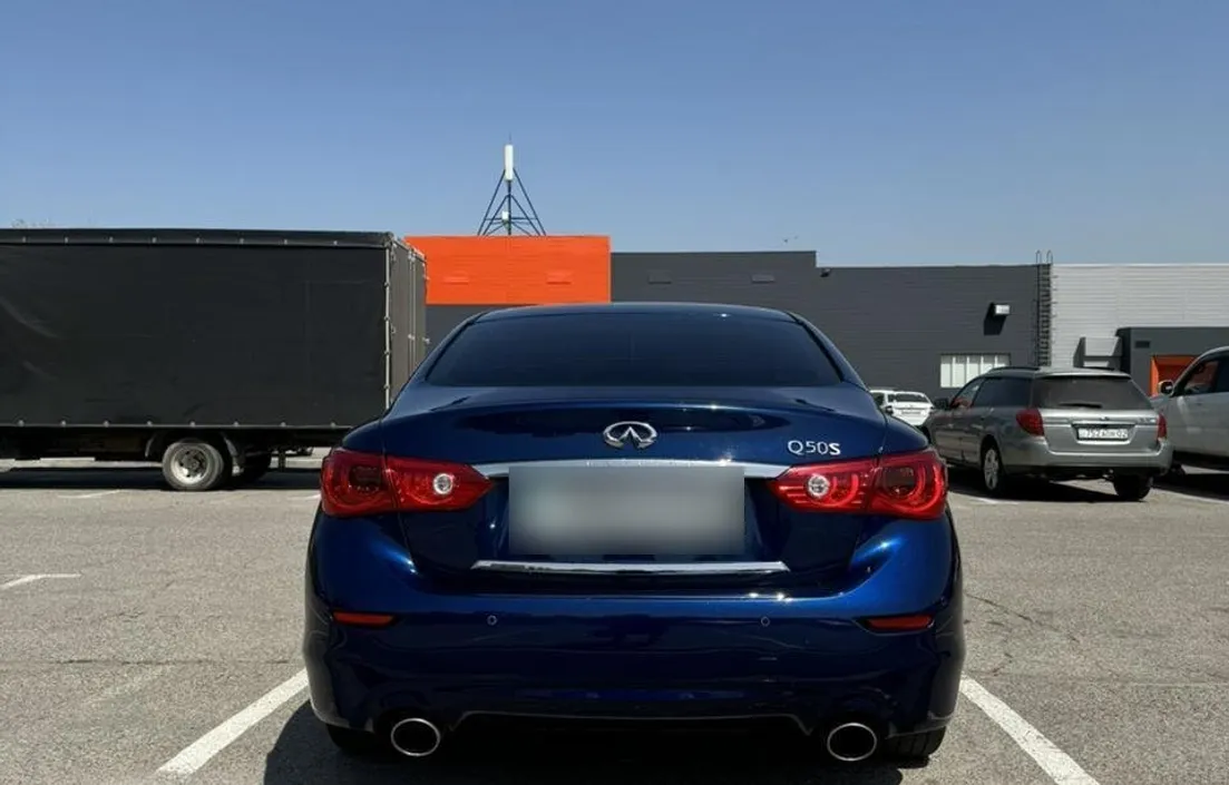 Infiniti Q50 2016