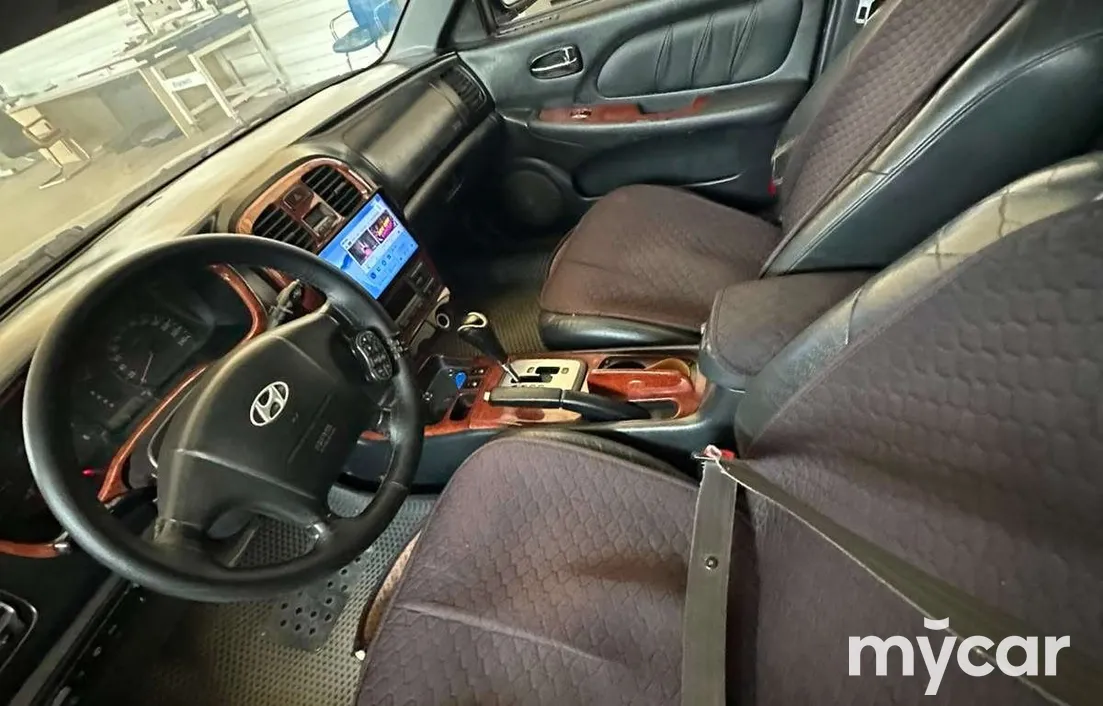 Hyundai Sonata 2004