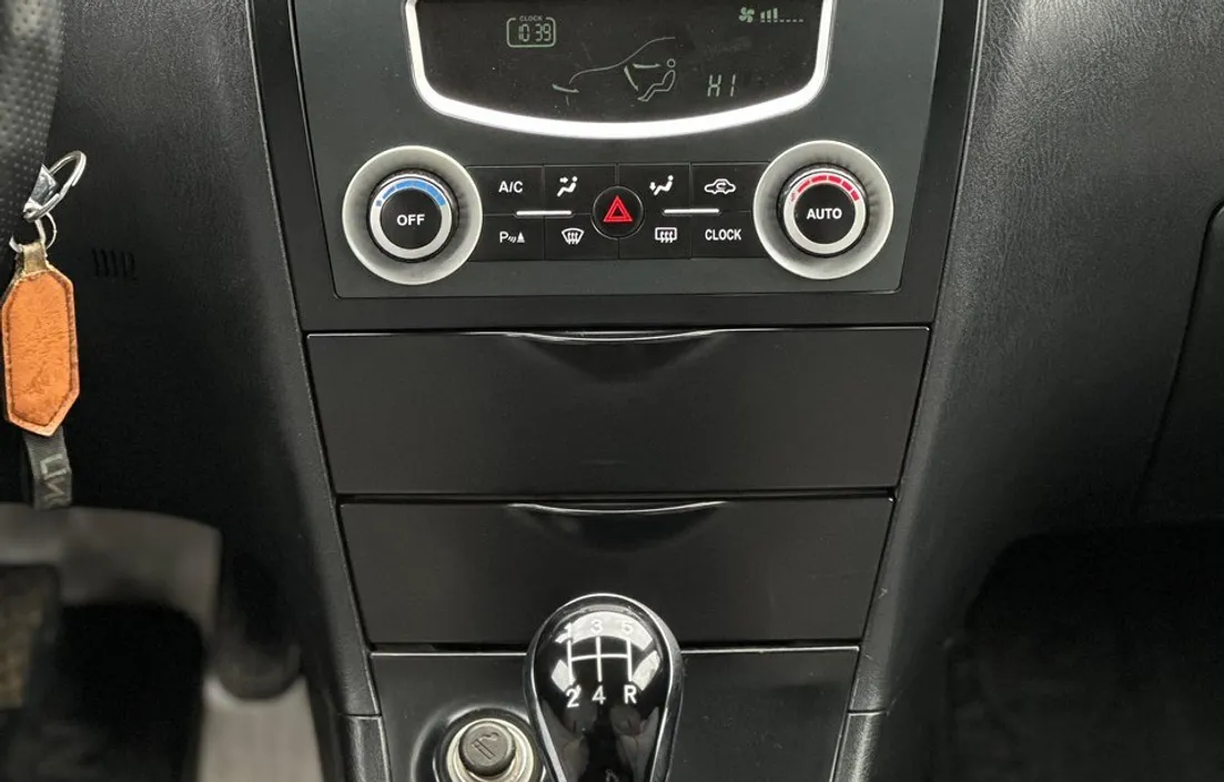 Geely SC7 2014