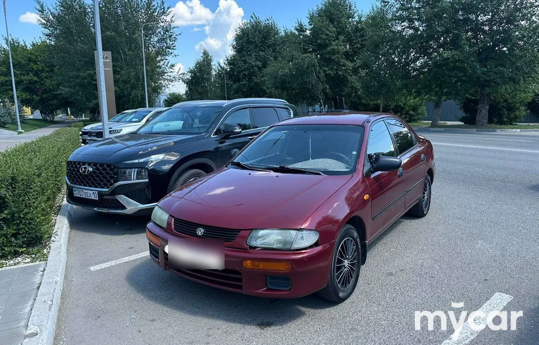 Mazda 323 1996