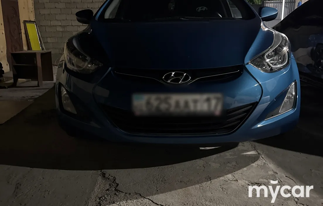 Hyundai Elantra 2015